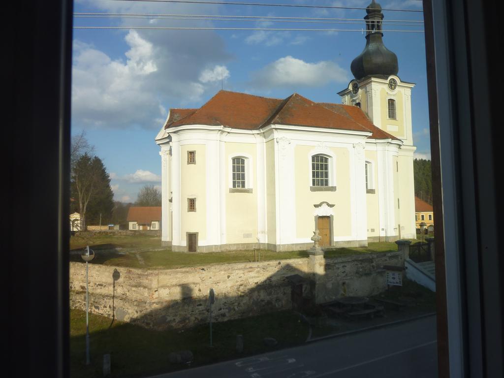 Guest House U Zlateho Jelena Zinkovy ภายนอก รูปภาพ